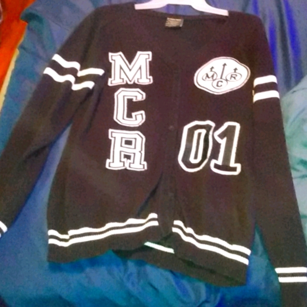 COPY - sweater
